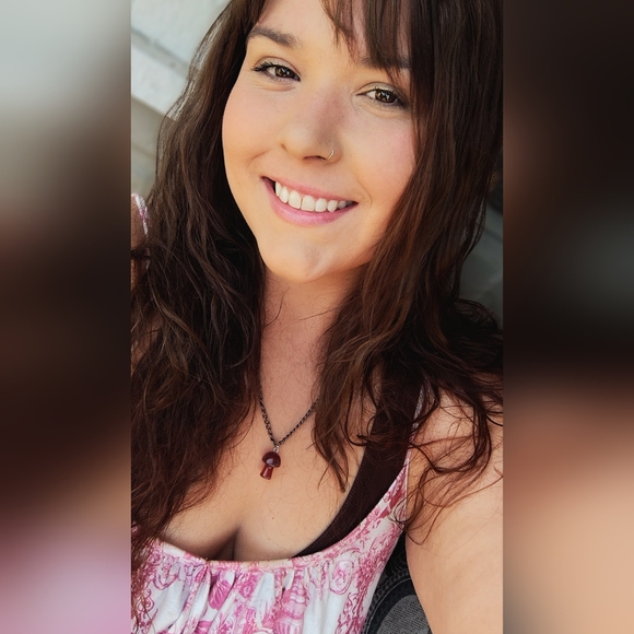 Meet your Posher, Shauna - Picture 5 of 9